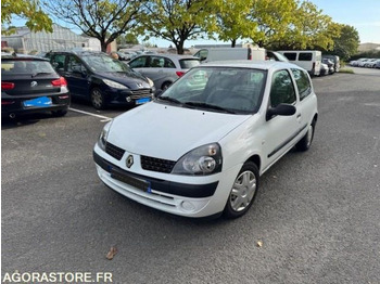Automóvel RENAULT