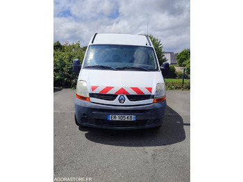 Furgão RENAULT Master 2.5