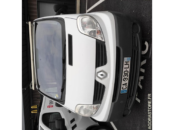 Furgão RENAULT Trafic