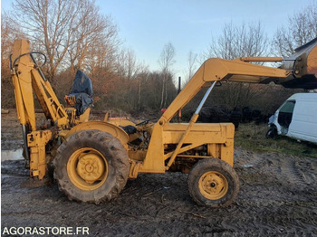 Retroescavadeira MASSEY FERGUSON