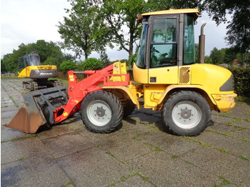 Carregadeira de rodas VOLVO L30