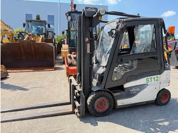 Empilhadeira elétrica LINDE E20