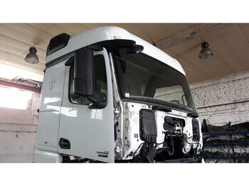 Cabine e interior MERCEDES-BENZ