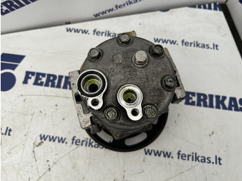 Compressor de ar condicionado de Caminhão Volvo FH: foto 3