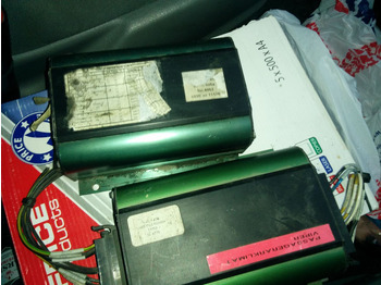 Centralina electrónica Scania BOSCH 0504004109/. VUS-4 405ac: foto 3 Centralina electrónica Scania BOSCH 0504004109/. VUS-4 405ac: foto 3