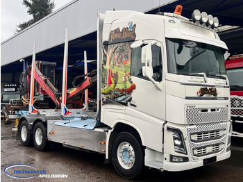 Caminhão florestal VOLVO FH 750