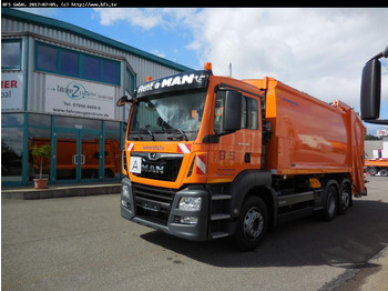 Caminhão de lixo MAN TGS 26.320