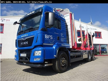 Caminhão florestal MAN TGS 26.510