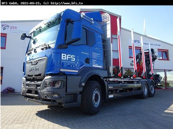 Caminhão florestal MAN TGS 26.510