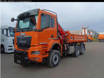 Caminhão basculante MAN TGS