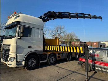 Caminhão grua DAF XF 460