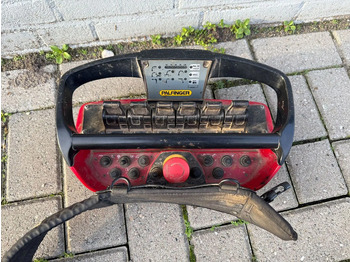 Caminhão grua Scania G370 4X4 EURO 6 + 3-SIDE TIPPER + PALFINGER PK9002 + REMOTE: foto 5