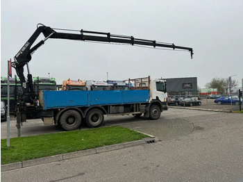 Camião de caixa aberta/ Plataforma, Caminhão grua Scania P124-360 6X4 EURO 2 HIAB 200 C-5 ALL 2000: foto 3