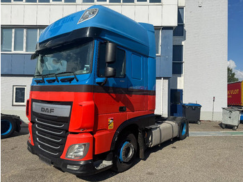 Tractor DAF XF 440