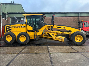Motoniveladora VOLVO