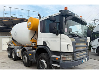 Caminhão betoneira SCANIA