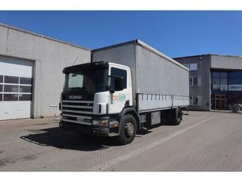 Caminhão com lona SCANIA P94