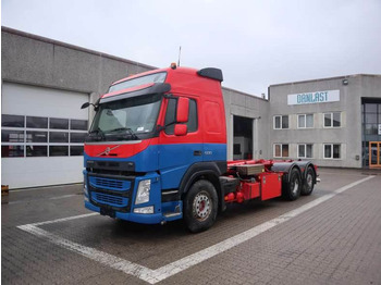 Caminhão com sistema de cabo VOLVO FM 500