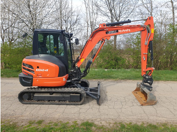 Mini escavadeira KUBOTA KX 042-4A: foto 2