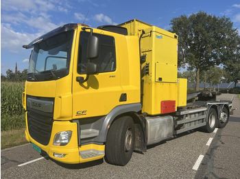 Caminhão de lixo DAF CF 290