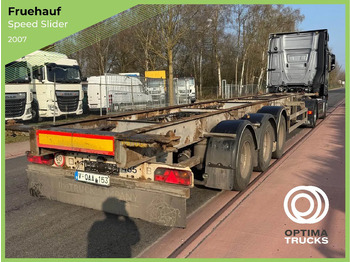 Semireboque transportador de contêineres/ Caixa móvel FRUEHAUF