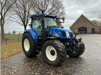Trator 2011 NEW HOLLAND T6020 ELITE FOUR WHEEL DRIVE FARM TRACTOR: foto 3