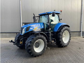 Trator NEW HOLLAND T7000