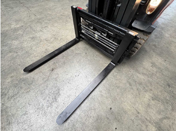 Empilhadeira 2017 SERVICE + UVV 10/2026 LINDE E35L 3.500KG EVO TRIPLEX 3.+4.: foto 5 Empilhadeira 2017 SERVICE + UVV 10/2026 LINDE E35L 3.500KG EVO TRIPLEX 3.+4.: foto 5