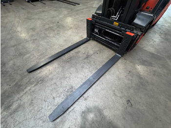 Empilhadeira 2019 SERVICE + UVV 10/2026 LINDE H25D-02 EVO 2.500KG TRIPLEX 3.+4.: foto 5 Empilhadeira 2019 SERVICE + UVV 10/2026 LINDE H25D-02 EVO 2.500KG TRIPLEX 3.+4.: foto 5