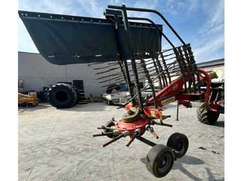 Máquina agrícola VICON