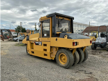 Compactador de pneus CATERPILLAR PS300