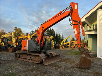 Escavadeira HITACHI ZX135