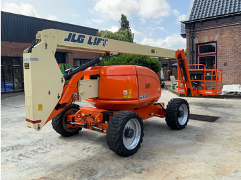 Plataforma aérea JLG 600AJ