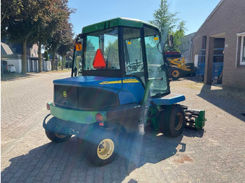Cortador de grama John Deere 1905 4wd: foto 4