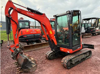 Mini escavadeira KUBOTA U27-4