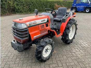 Mini trator KUBOTA