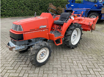 Mini trator KUBOTA