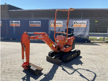 Mini escavadeira KUBOTA U10-3