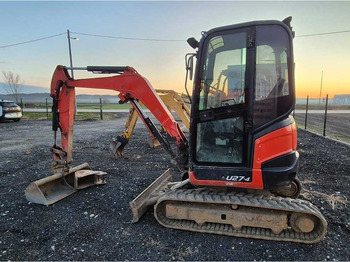 Mini escavadeira KUBOTA U27-4