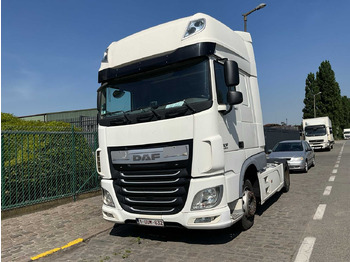 Caminhão DAF XF 460