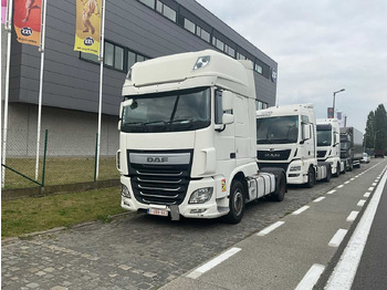 Caminhão DAF XF 460
