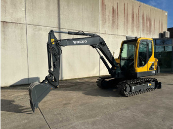 Escavadora de rastos VOLVO EC55B