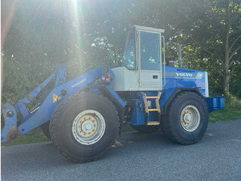 Carregadeira de rodas Volvo L70C: foto 4