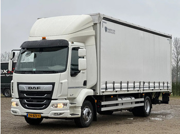 Caminhão com lona DAF LF 260