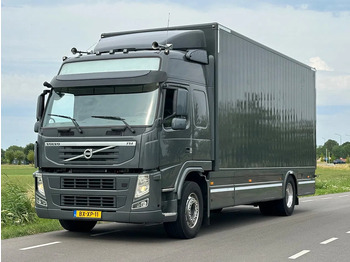 Caminhão furgão VOLVO FM 330