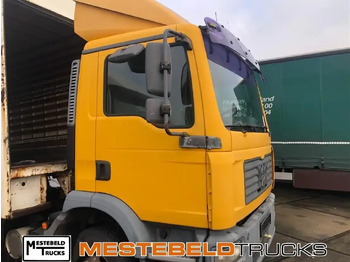 Cabine e interior MAN TGM