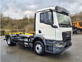 Caminhão polibenne nuevo MAN TGM 15.290 BL Abrollkipper PowerMatic Standheiz.: foto 2