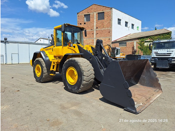 Carregadeira de rodas VOLVO L120E