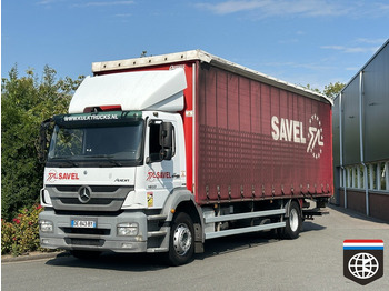 Caminhão com lona MERCEDES-BENZ Axor 1833