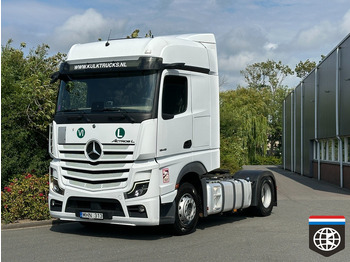 Tractor MERCEDES-BENZ Actros 1845
